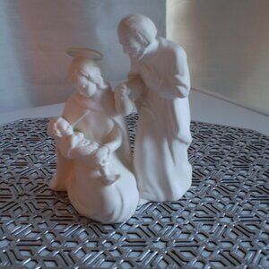 VINTAGE GOEBEL GERMANY NATIVITY CHRISTMAS PIECE